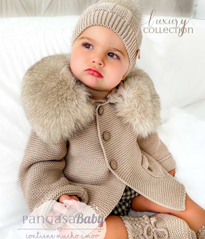 Pangasa Vintage Rosa Fur Jacket