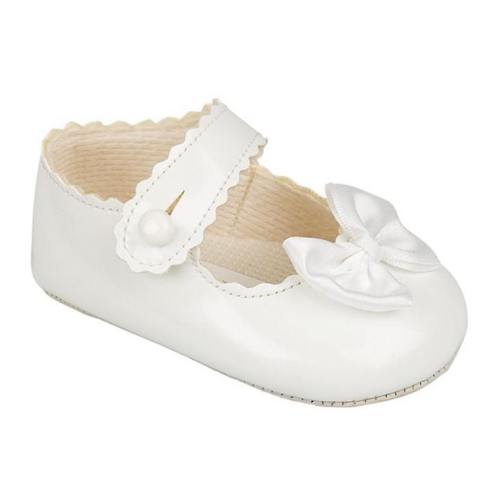 Baypods Girls White Bow Pram Shoes