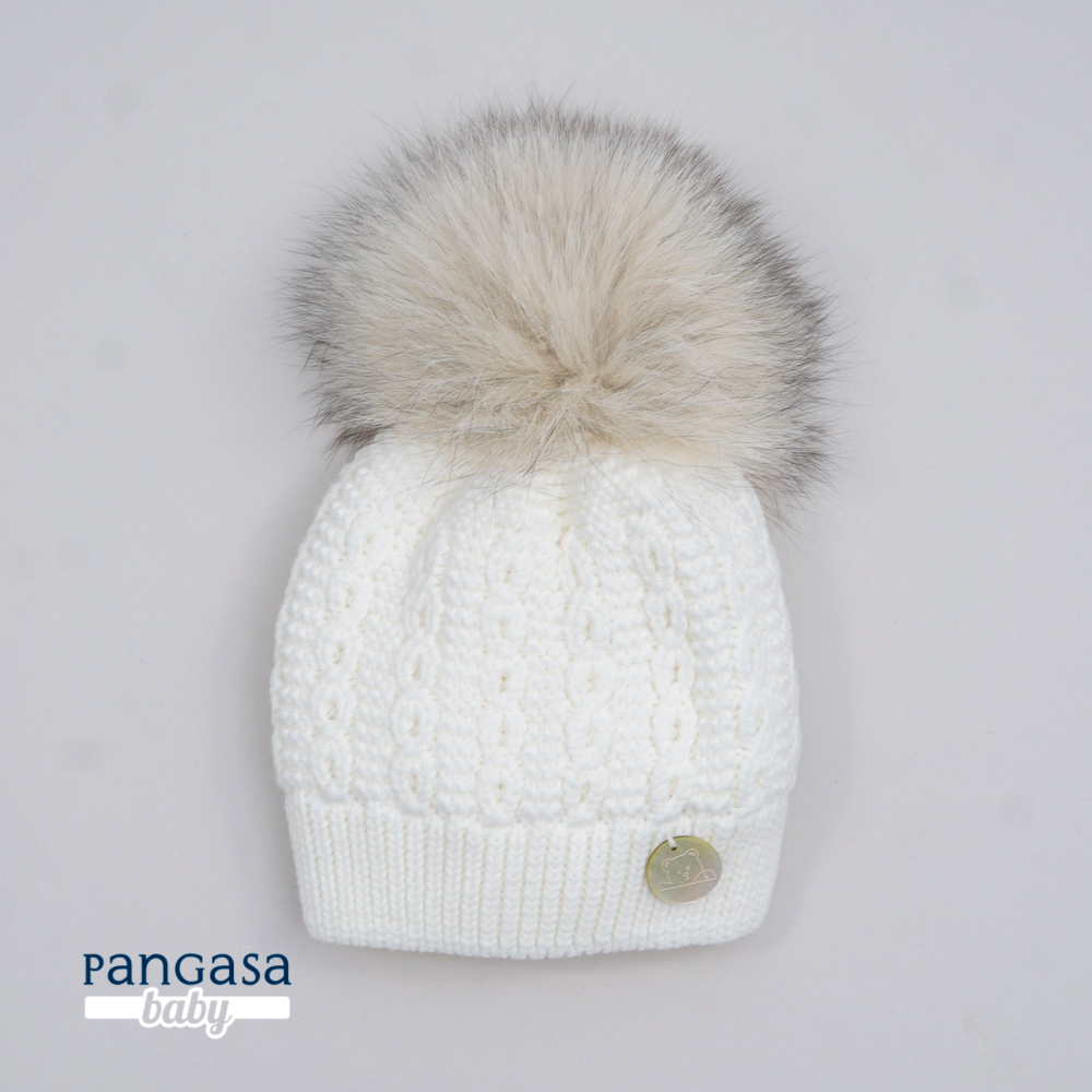 Pangasa Marfil Faux Fur Cable Knit Hat