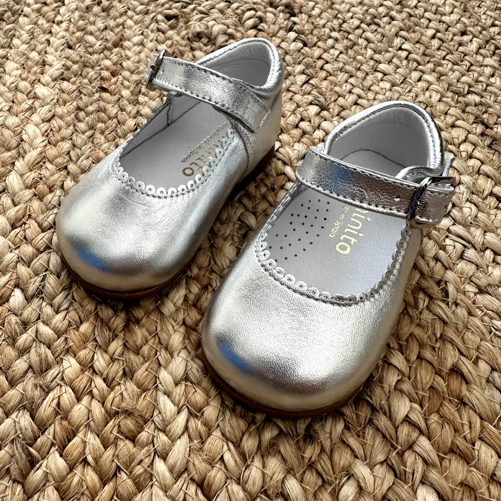 Caminito Girls Metallic Silver Leather Mary Jane Shoes