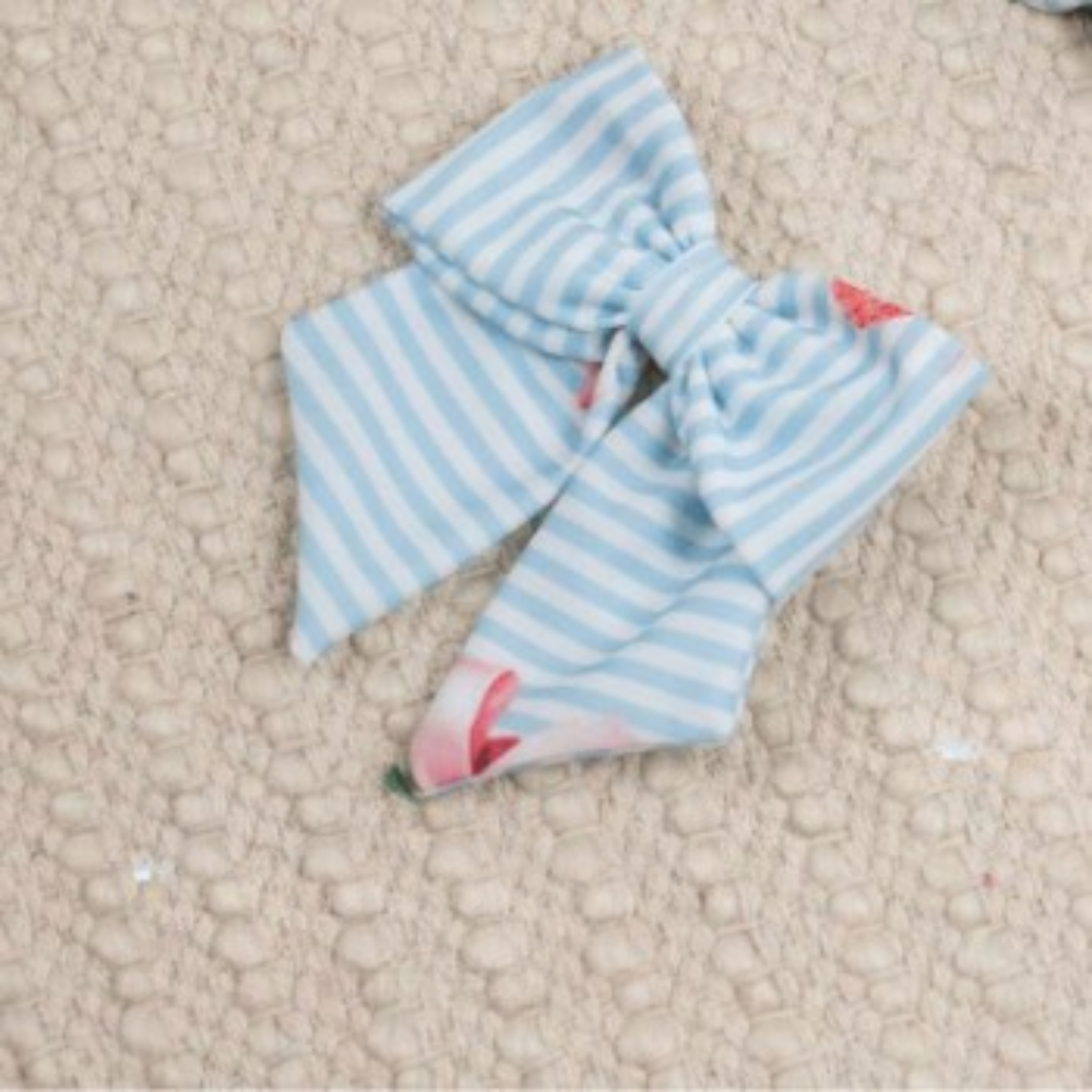 Meia Pata Strawberries Beach hair Bow SS26