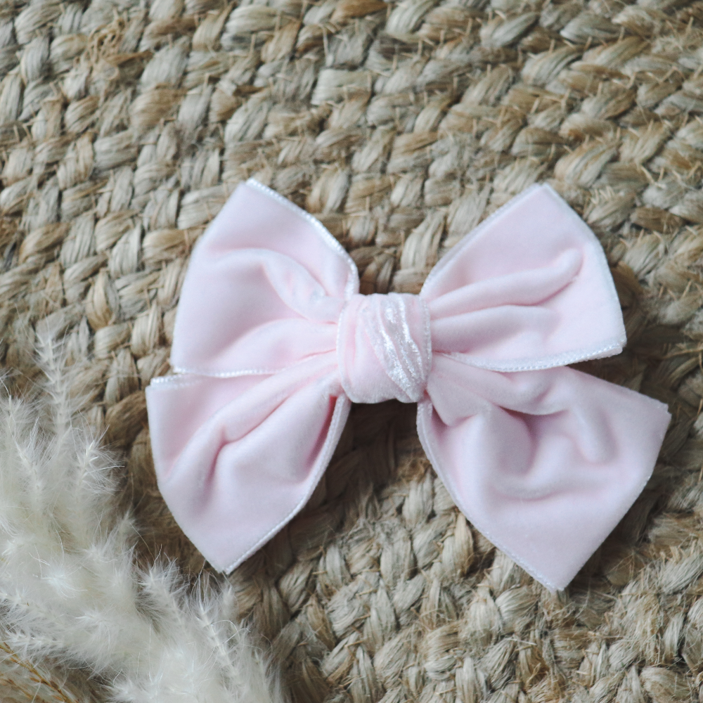 Meia Pata Large Double Velvet Hair Bow Pink